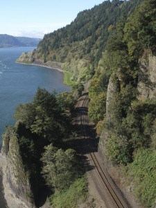 The Cape Horn Loop is one of the best gorge hikes and fall colors hikes near Portland.