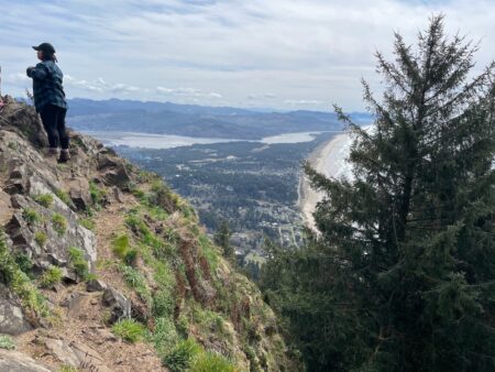 hike manzanita to neahkahnie oregon coast trail