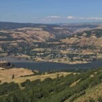 The town of Lyle, Washington, and the Klickitat River.