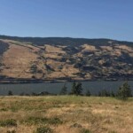 The Syncline (aka Coyote Wall and the Labyrinth) across the Columbia.